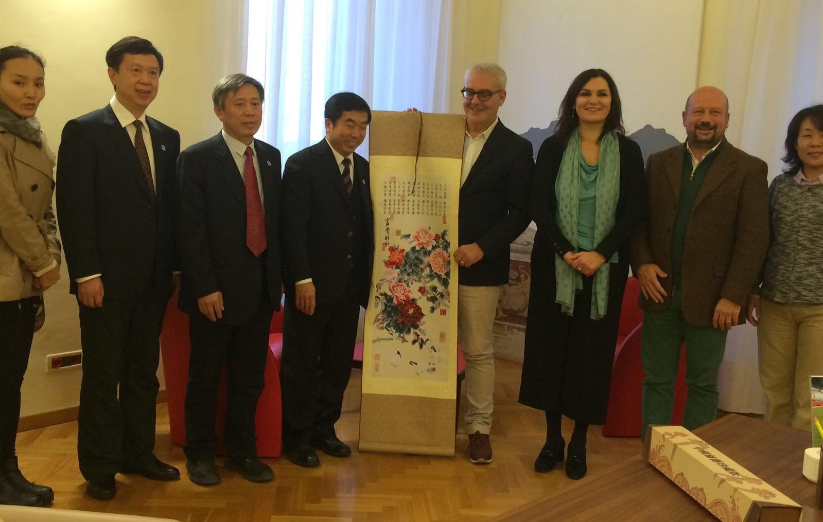 Delegazione cinese del Beijing Administrative College a Macerata