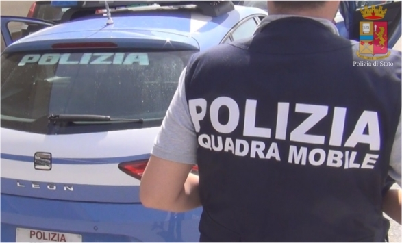 Polizia e lotta allo spaccio, nei servizi feriti 15 agenti