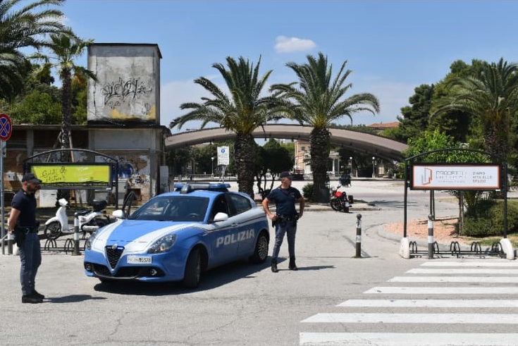 Polizia Stradale, a Civitanova Marche ritirate 23 patenti di guida