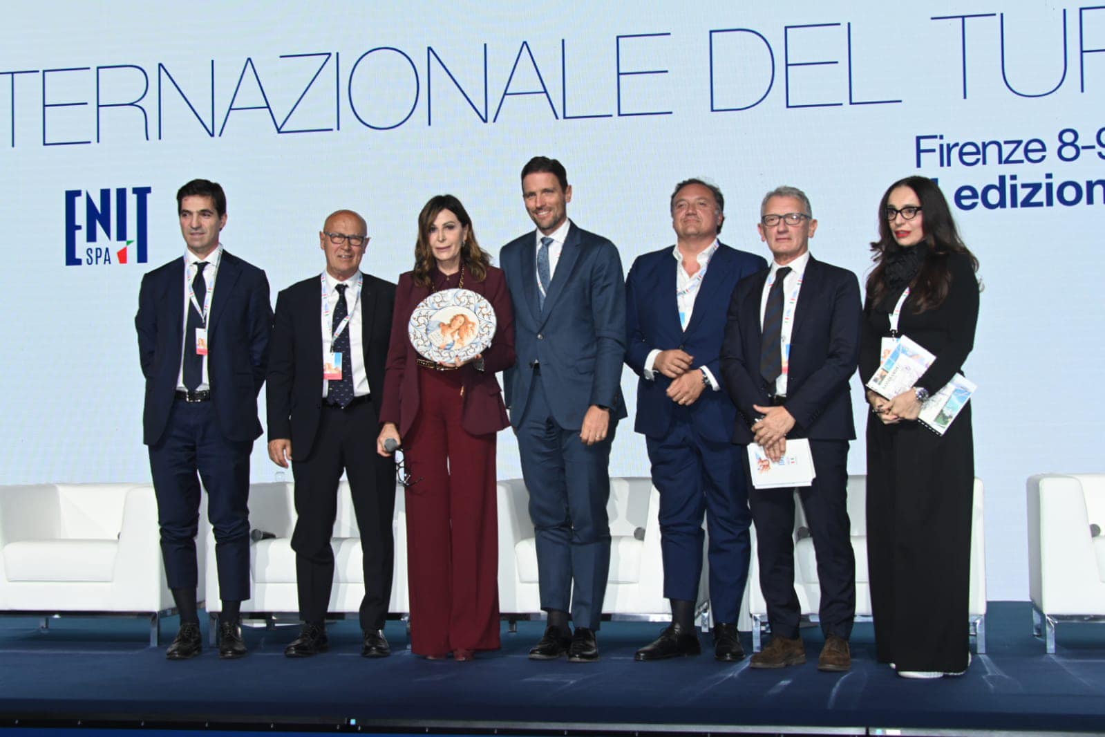 Turismo Marche, Acquaroli presenta i dati positivi della stagione