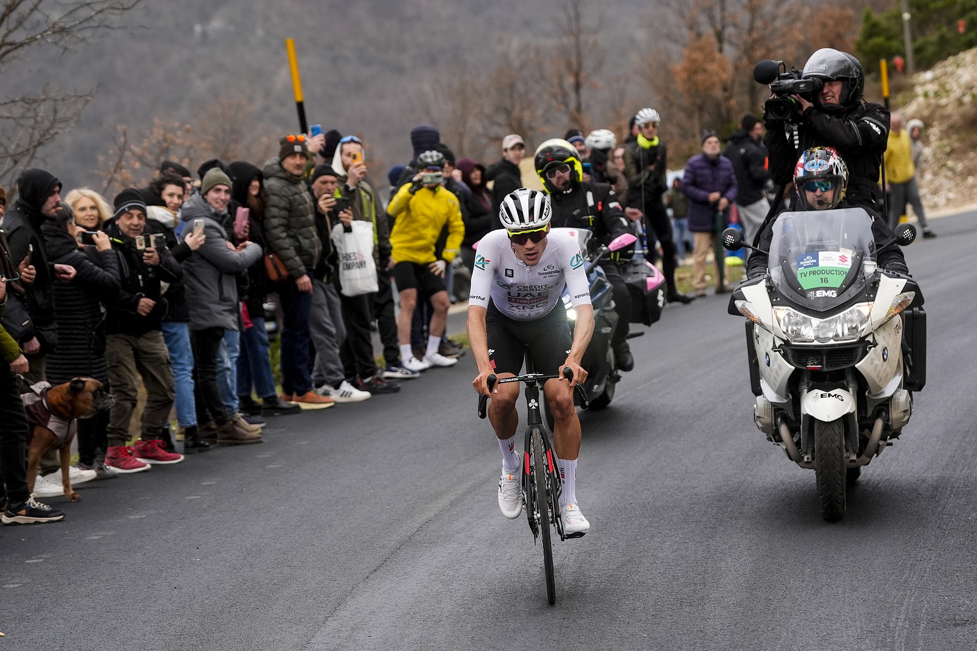 Tirreno Adriatico, a Frontignano di Ussita Juan Ayuso nuovo leader